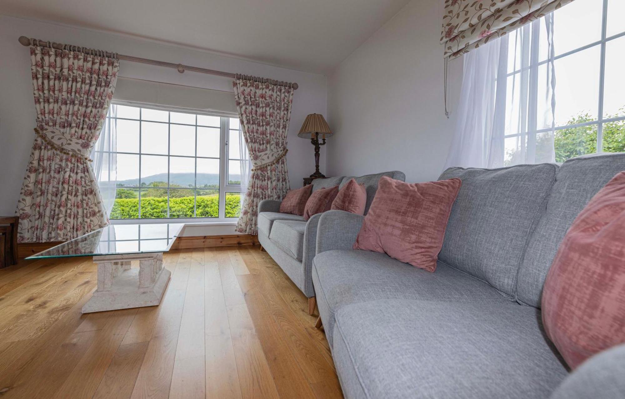 Ferienwohnung Mountain Nest At The Foot Of Slieve Gullion Cloghoge Exterior foto